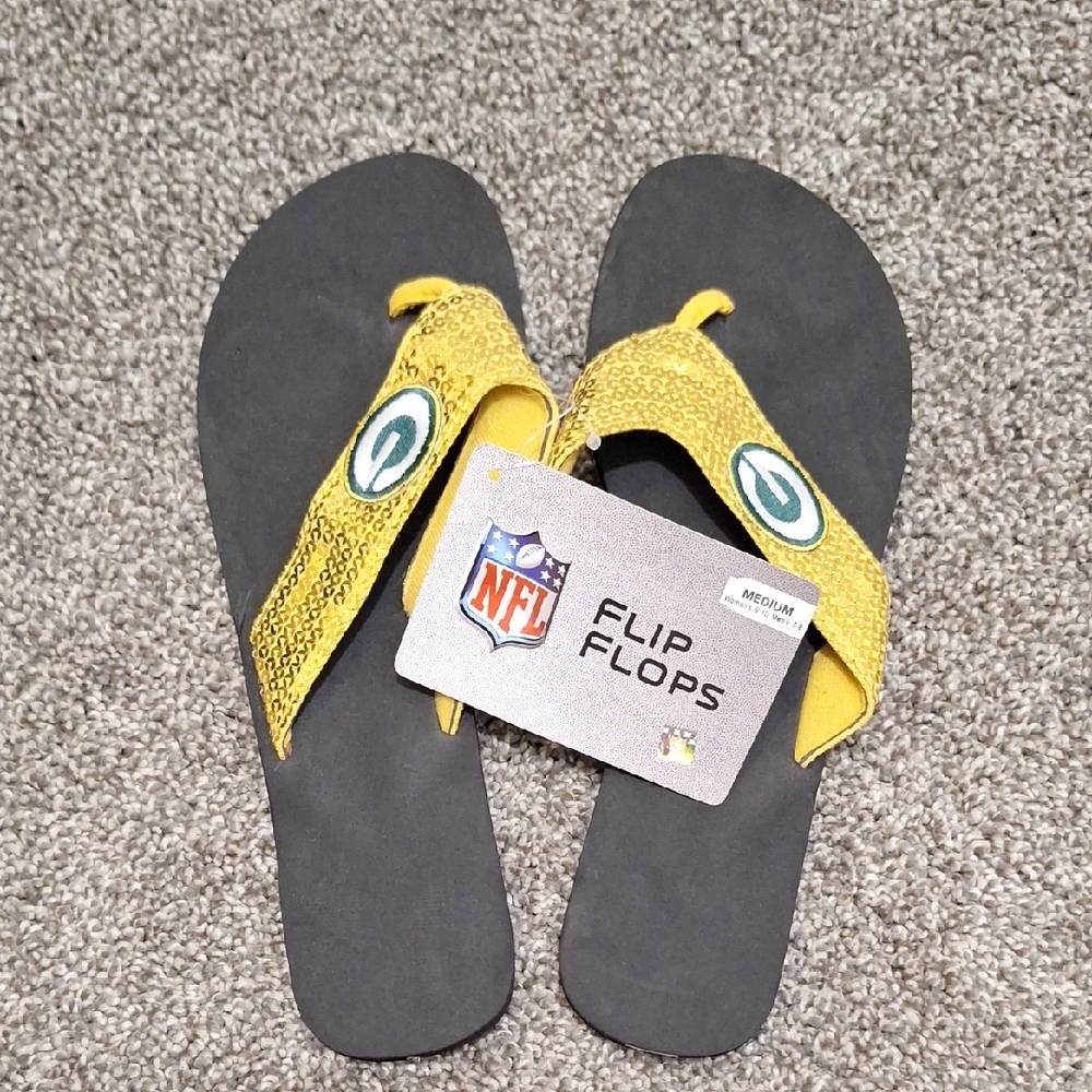 NFL Green Bay Packers Flipflops Medium